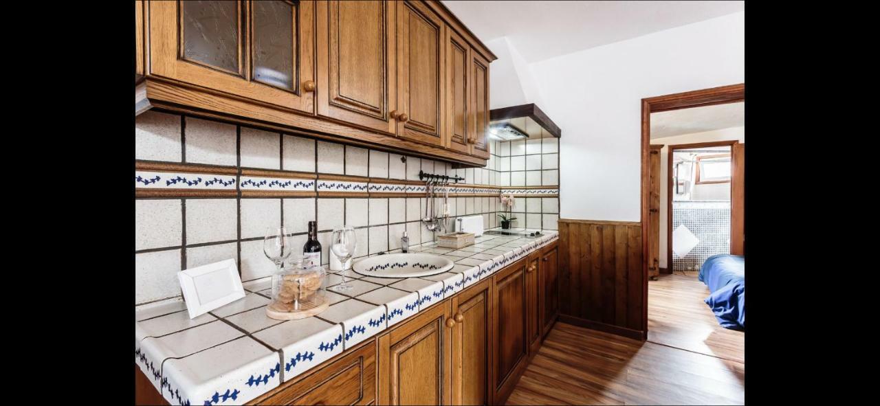 Casa Cora Con Jacuzzi Villa Brena Baja Bagian luar foto