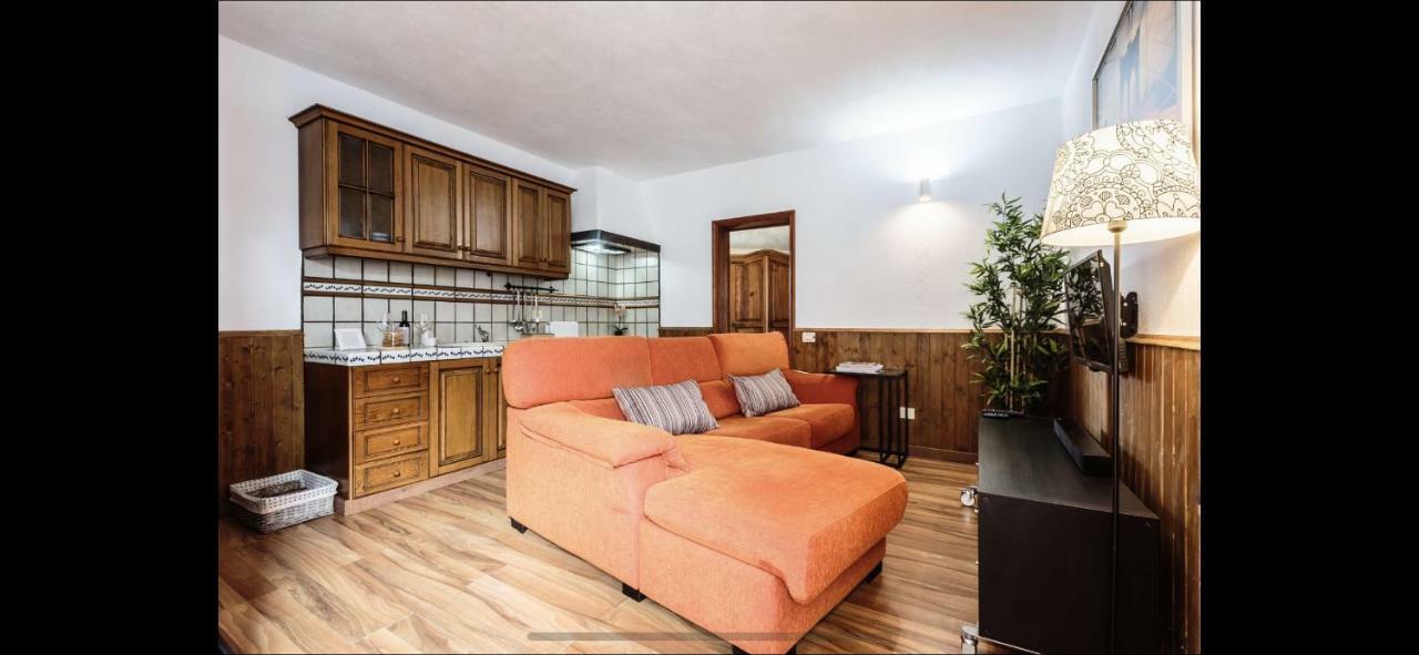 Casa Cora Con Jacuzzi Villa Brena Baja Bagian luar foto